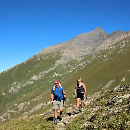 Casa Conte Rosso Hostel