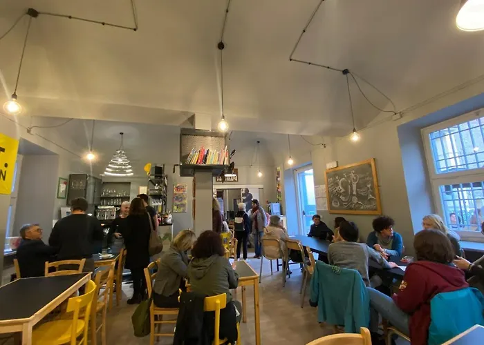 Casa Conte Rosso אכסניה *